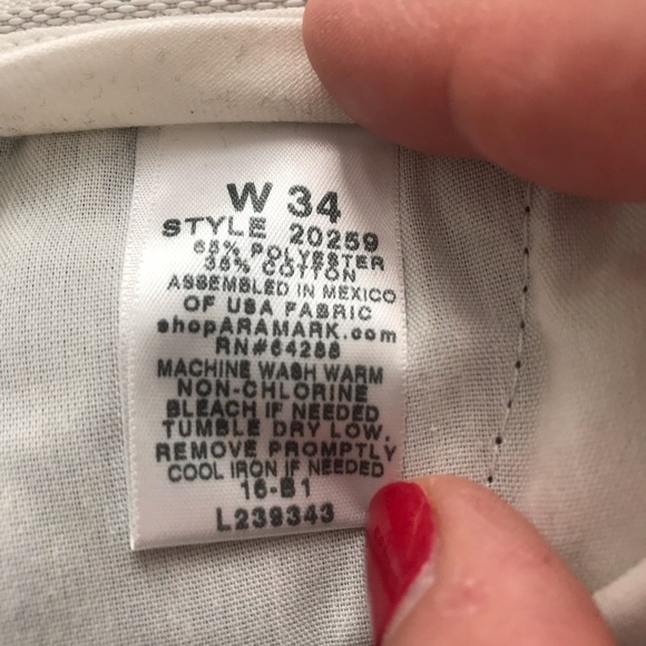 EUC WearGuard Aramark mens black cargo shorts, W 34 / 11” inseam with pockets - Picture 8 of 14